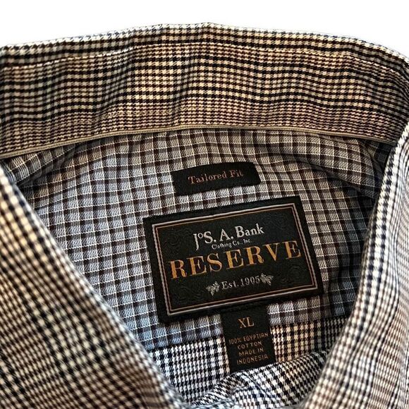 Jos. A Bank Mens button down casual shirt - Picture 3 of 5